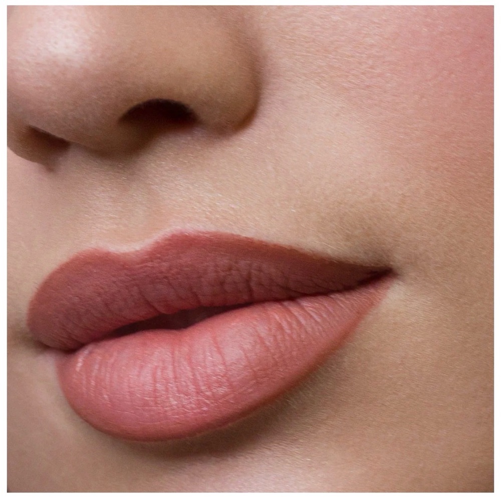 Cailyn Pure Lust Extreme Matte Tint - Hospitable - Picture 2 of 4